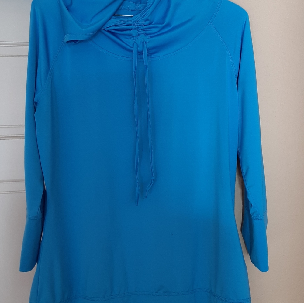 Sports Top/Hooded